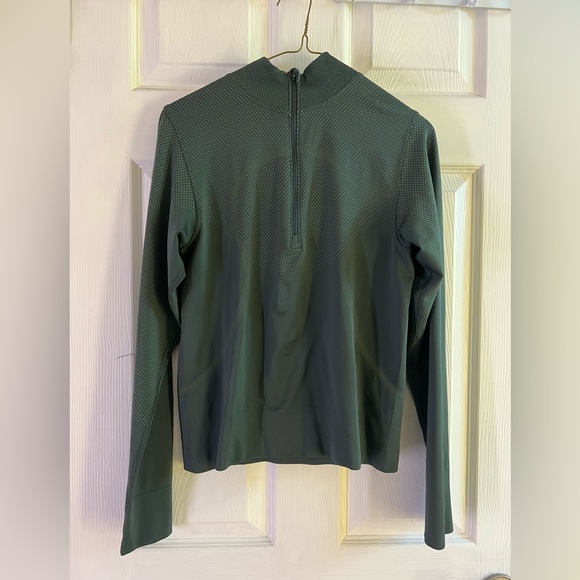Lululemon swiftly Relaxed half zip long sleeve - Picture 3 of 4